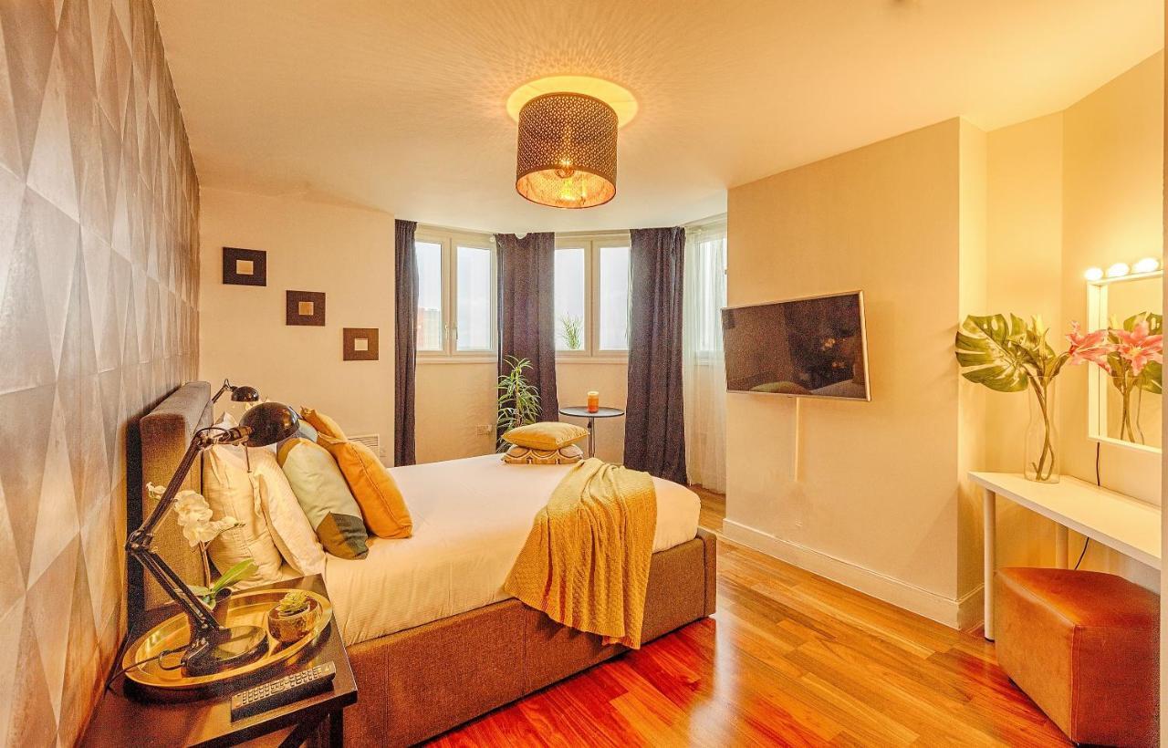 Luxury 9Ine Broad Street Apartments, Beautiful City View, Public Parking, Birmingham Exterior foto